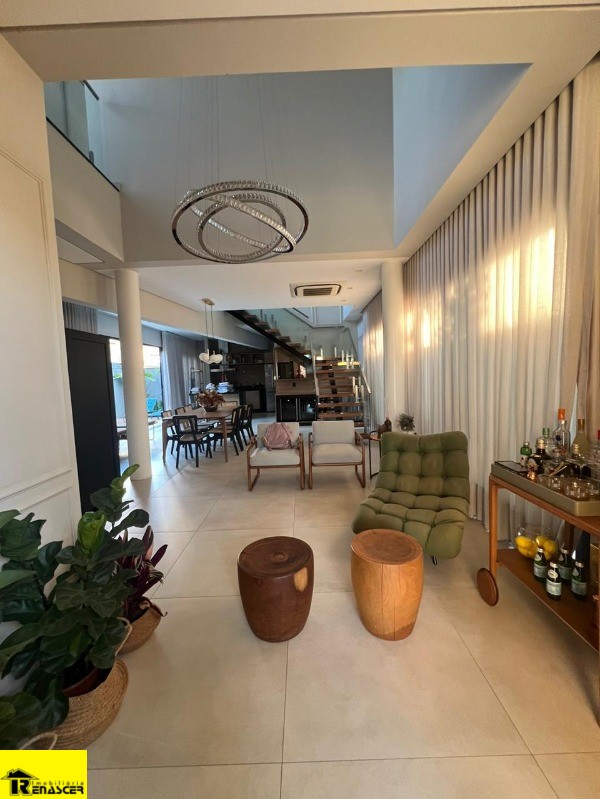 Casa de Condomínio com 4 quartos à venda, 300m² — foto 5 de 30