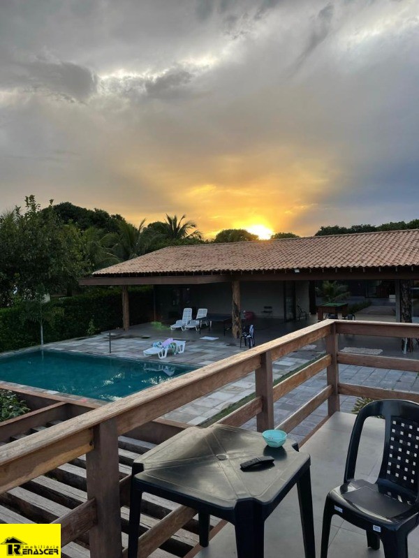 Casa de Condomínio com 4 quartos à venda, 570m² — foto 4 de 26