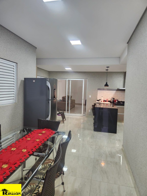 Casa de Condomínio com 3 quartos à venda, 191m² — foto 10 de 13