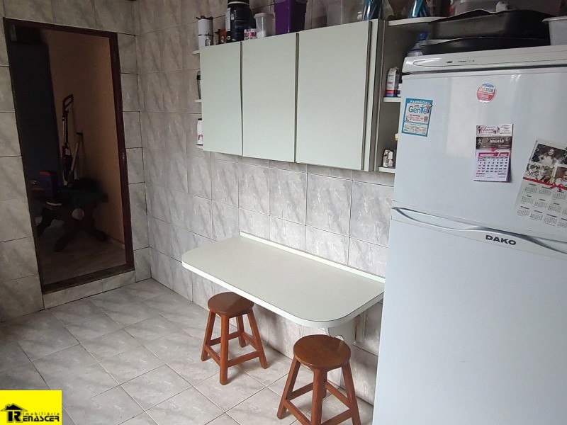 Casa com 4 quartos à venda, 158m² — foto 12 de 23