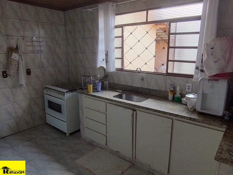 Casa com 4 quartos à venda, 158m² — foto 11 de 23