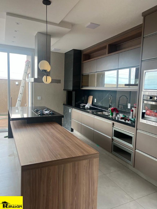 Casa de Condomínio com 3 quartos à venda e aluguel, 150m² — foto 5 de 12