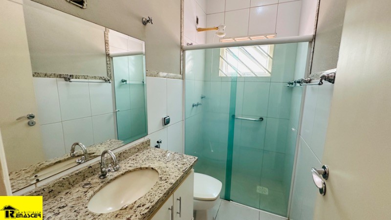 Casa com 3 quartos à venda e aluguel, 200m² — foto 14 de 32