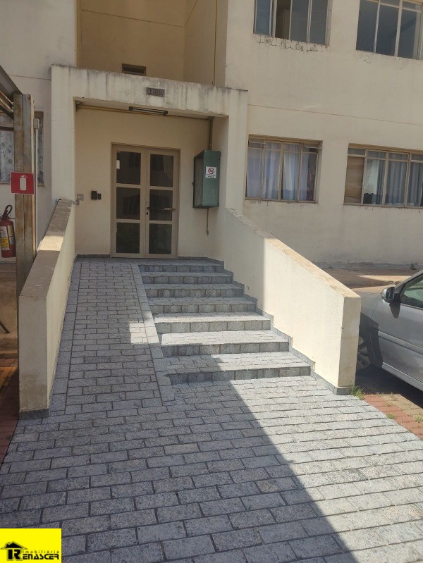 Apartamento com 3 quartos à venda, 76m² — foto 1 de 28