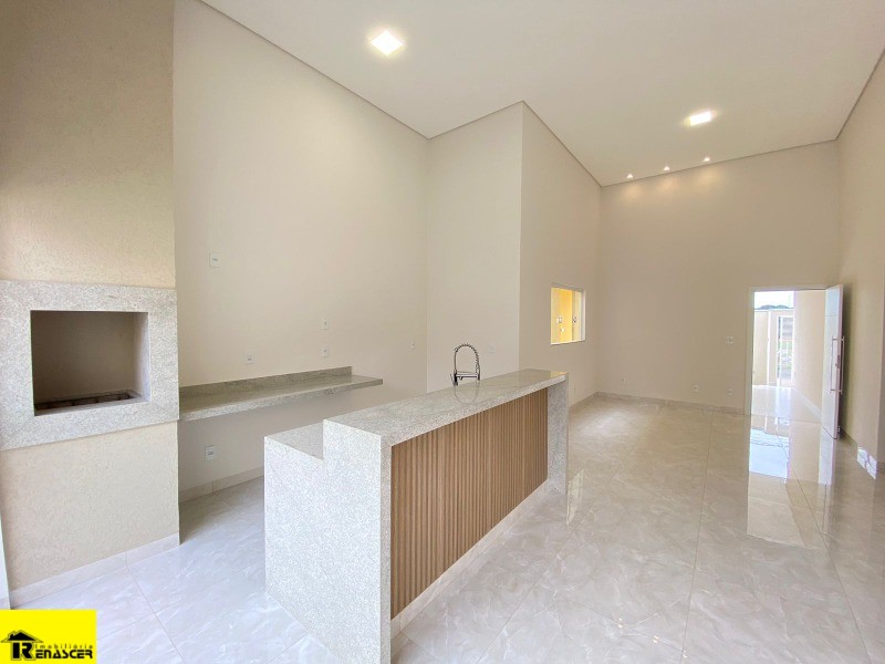 Casa com 3 quartos à venda, 100m² — foto 6 de 23