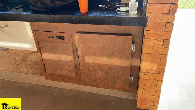 Casa de Condomínio com 4 quartos à venda, 570m² — foto 18 de 26