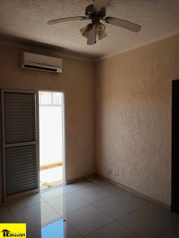 Casa de Condomínio com 3 quartos à venda, 255m² — foto 15 de 15