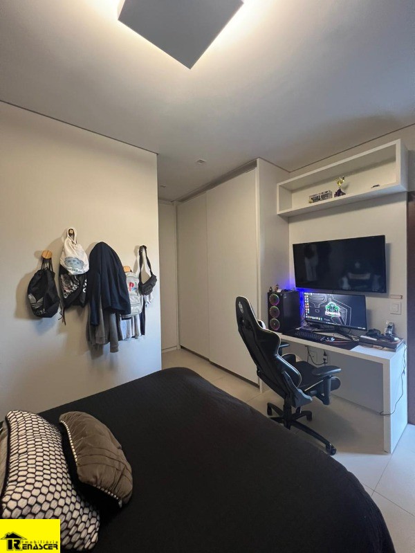 Casa de Condomínio com 4 quartos à venda, 300m² — foto 19 de 30