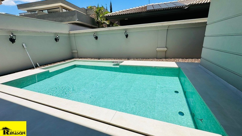 Casa de Condomínio com 3 quartos à venda, 300m² — foto 12 de 16