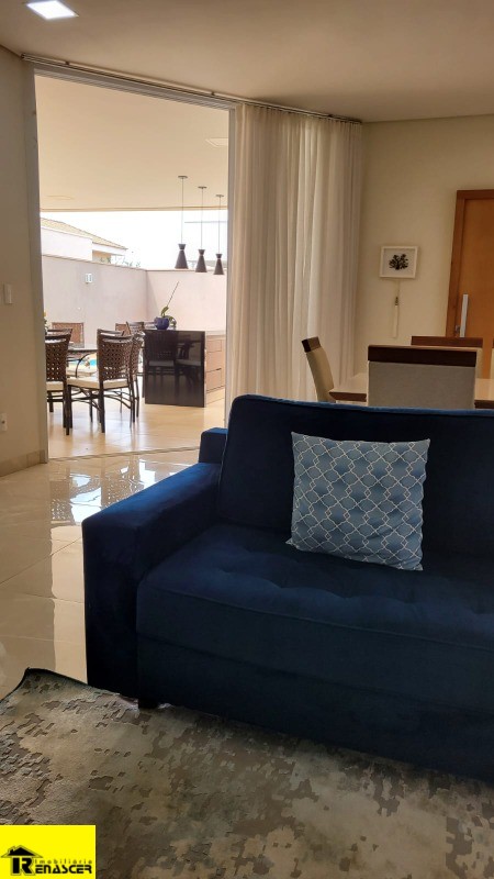 Casa de Condomínio com 4 quartos à venda, 300m² — foto 11 de 48