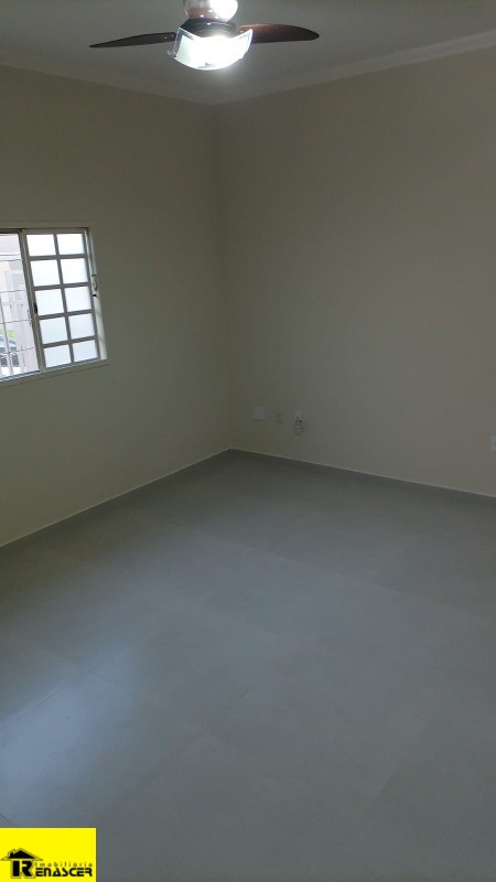 Casa com 3 quartos à venda, 135m² — foto 16 de 28