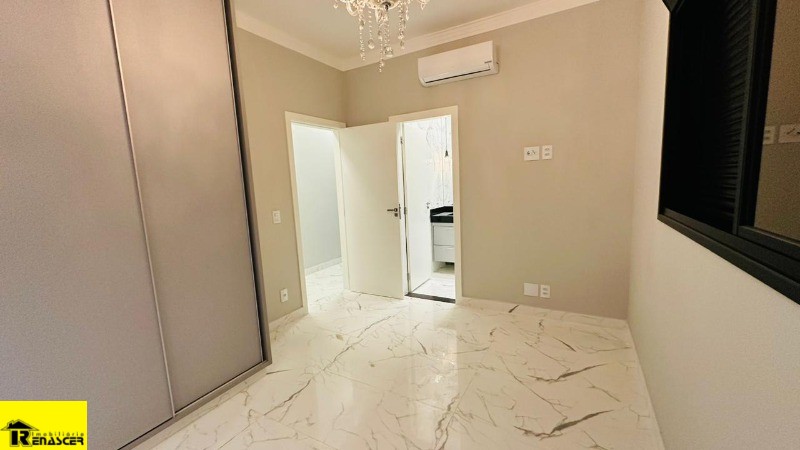 Casa de Condomínio com 3 quartos à venda, 280m² — foto 27 de 33