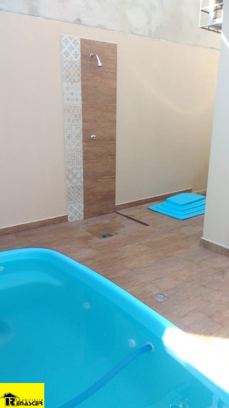 Casa com 3 quartos à venda, 135m² — foto 4 de 28