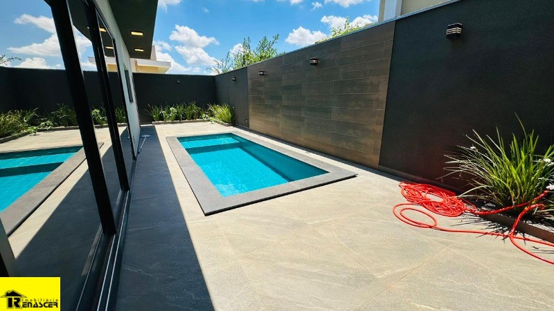 Casa de Condomínio com 3 quartos à venda, 280m² — foto 17 de 33