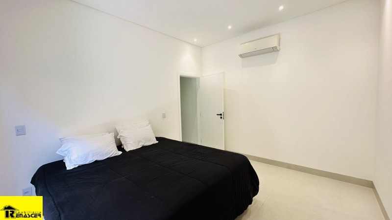 Casa de Condomínio com 3 quartos à venda, 300m² — foto 15 de 16