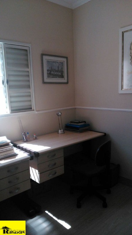 Casa com 3 quartos à venda, 135m² — foto 18 de 28