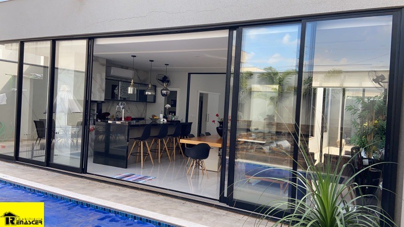 Casa de Condomínio com 3 quartos à venda, 235m² — foto 12 de 20