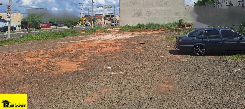 Terreno / Lote / Condomínio  à venda, 975m² — foto 9 de 10