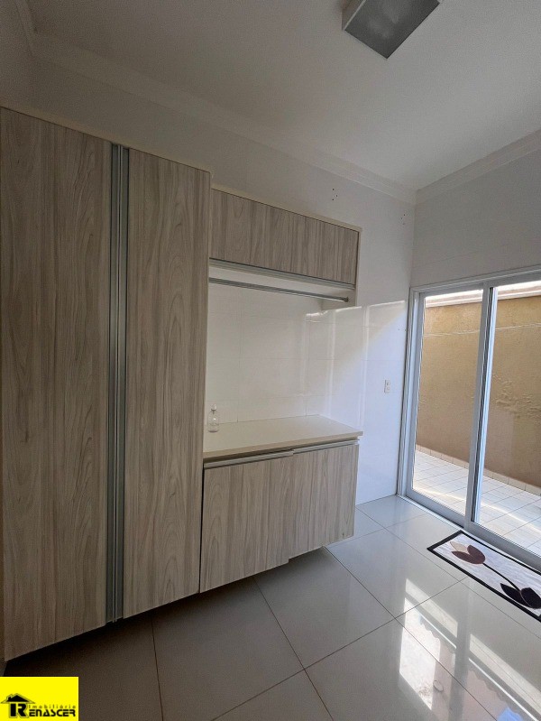 Casa de Condomínio com 4 quartos à venda e aluguel, 400m² — foto 8 de 16