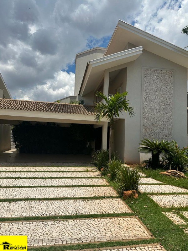 Casa de Condomínio com 4 quartos à venda, 400m² — foto 3 de 29