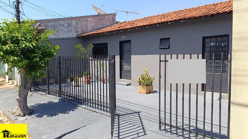 Casa com 2 quartos à venda, 170m² — foto 1 de 11
