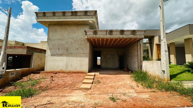 Casa de Condomínio com 3 quartos à venda, 160m² — foto 2 de 29