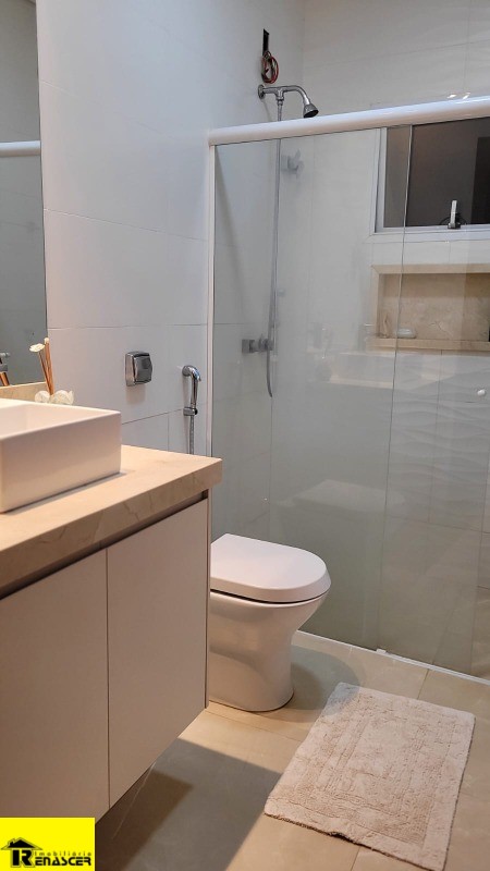 Casa de Condomínio com 4 quartos à venda, 300m² — foto 26 de 48