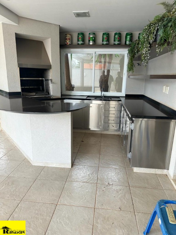 Casa de Condomínio com 4 quartos à venda, 400m² — foto 10 de 29