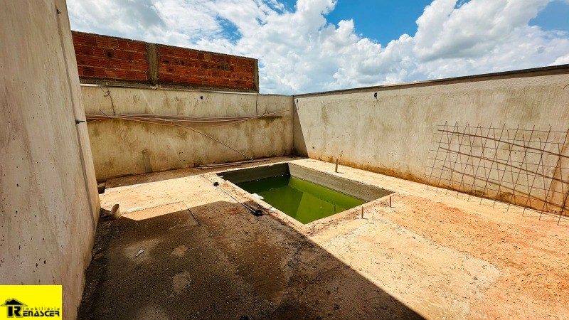 Casa de Condomínio com 3 quartos à venda, 160m² — foto 7 de 29