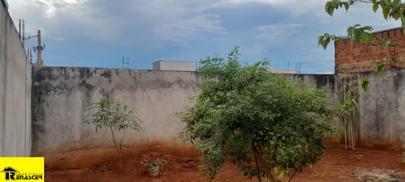 Terreno / Lote / Condomínio  à venda, 240m² — foto 7 de 16