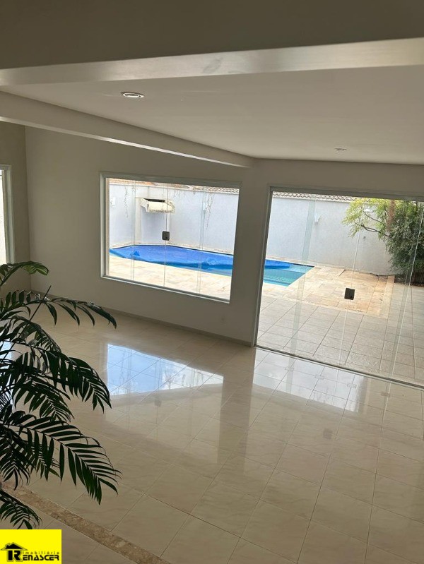 Casa de Condomínio com 4 quartos à venda, 400m² — foto 8 de 29