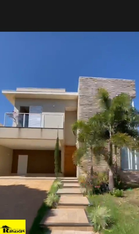 Casa de Condomínio com 4 quartos à venda, 300m² — foto 2 de 48
