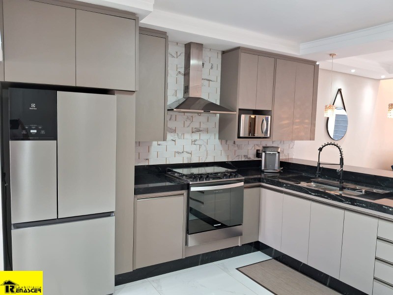 Casa com 3 quartos à venda, 180m² — foto 19 de 51