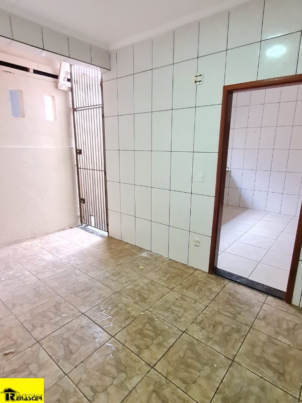 Casa com 2 quartos à venda, 115m² — foto 9 de 18