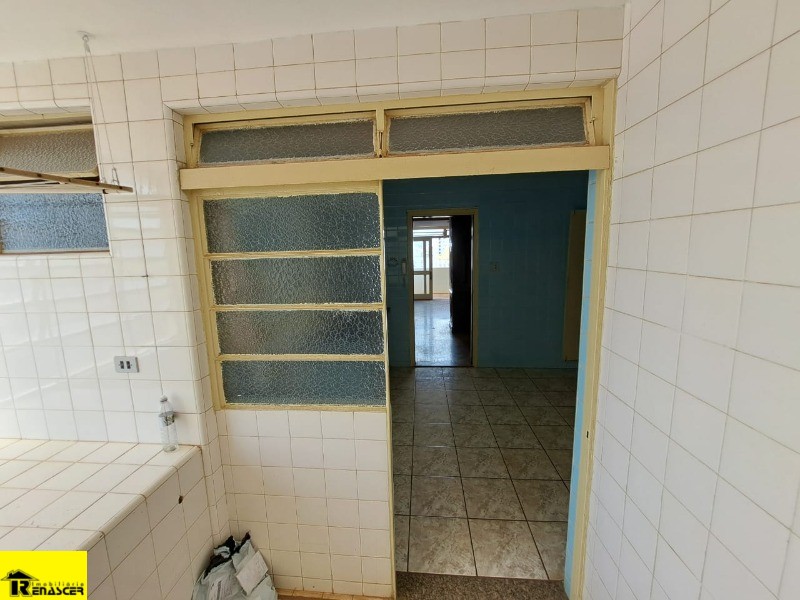 Apartamento com 3 quartos à venda, 140m² — foto 10 de 27
