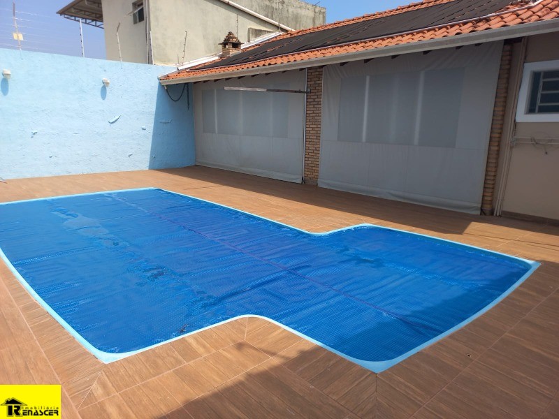 Casa com 3 quartos à venda, 220m² — foto 11 de 25