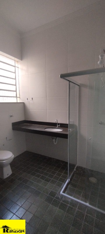 Casa com 3 quartos à venda e aluguel, 260m² — foto 18 de 18
