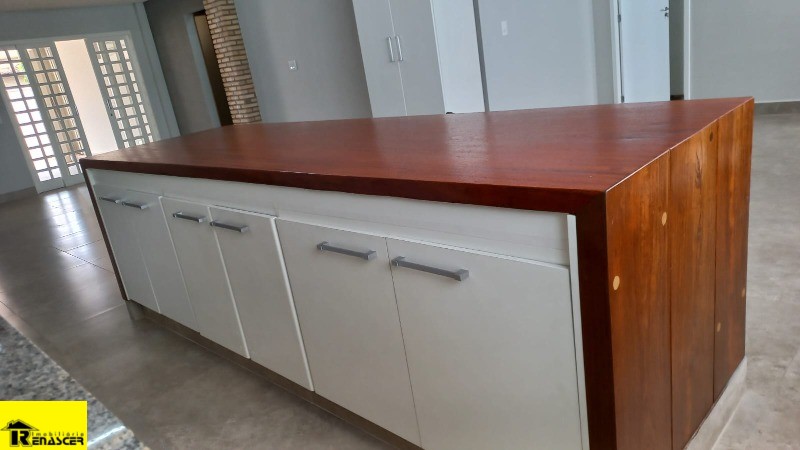 Casa com 3 quartos à venda, 220m² — foto 6 de 25