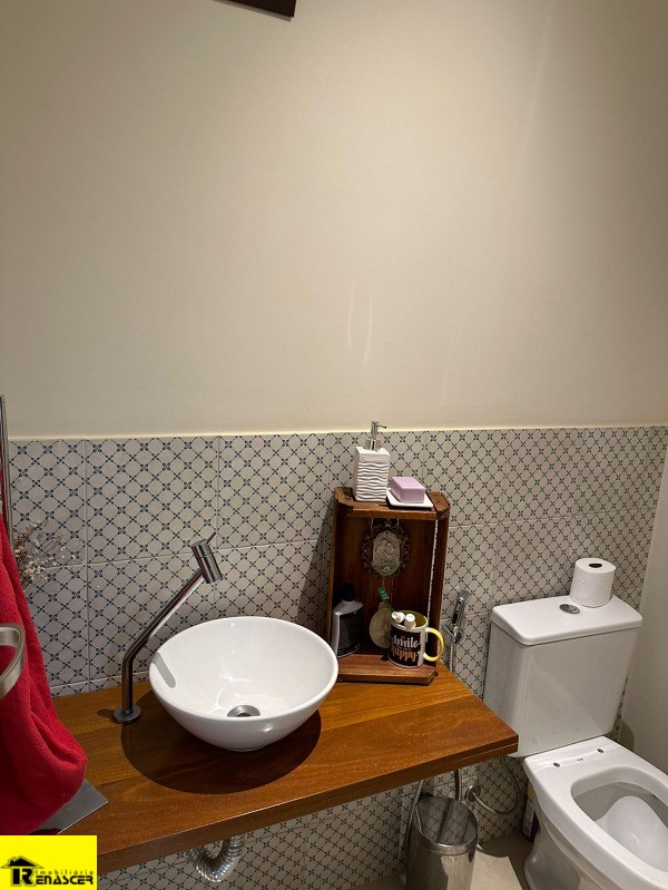 Casa de Condomínio com 3 quartos à venda, 135m² — foto 11 de 17