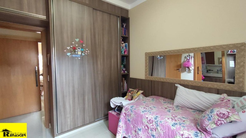Casa de Condomínio com 3 quartos à venda, 205m² — foto 17 de 18