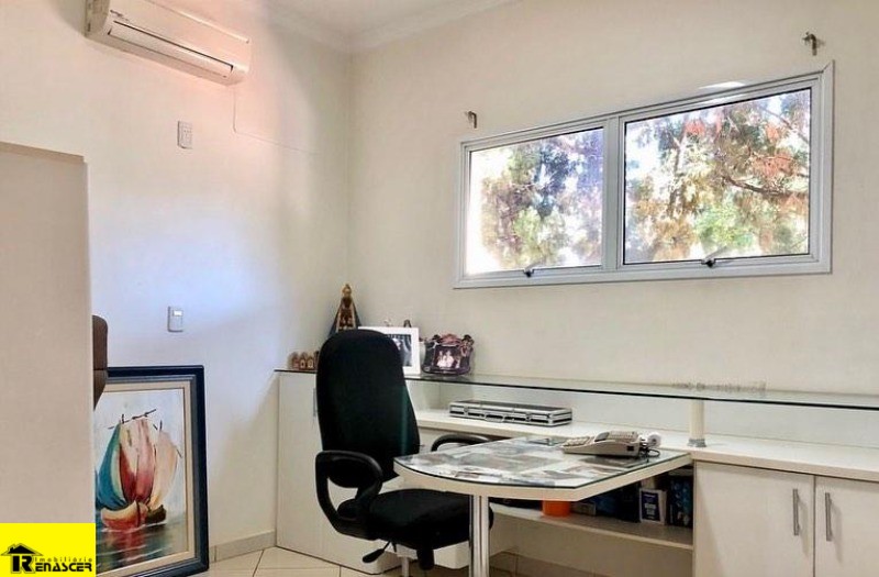 Casa de Condomínio com 3 quartos à venda, 268m² — foto 10 de 10