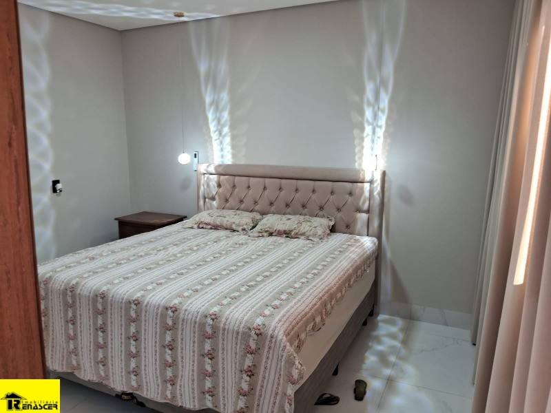 Casa com 3 quartos à venda, 180m² — foto 25 de 51