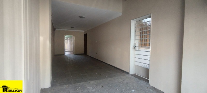 Casa com 3 quartos à venda e aluguel, 260m² — foto 3 de 18