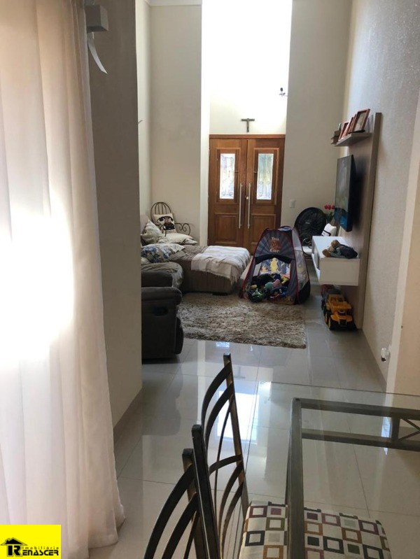 Casa de Condomínio com 3 quartos à venda, 177m² — foto 7 de 26