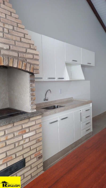 Casa com 3 quartos à venda, 220m² — foto 8 de 25
