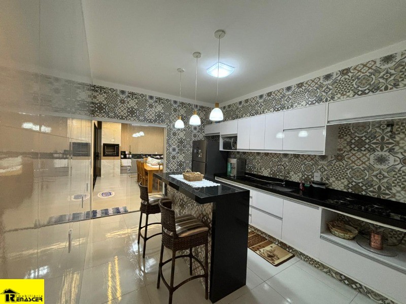 Casa com 2 quartos à venda, 150m² — foto 8 de 30