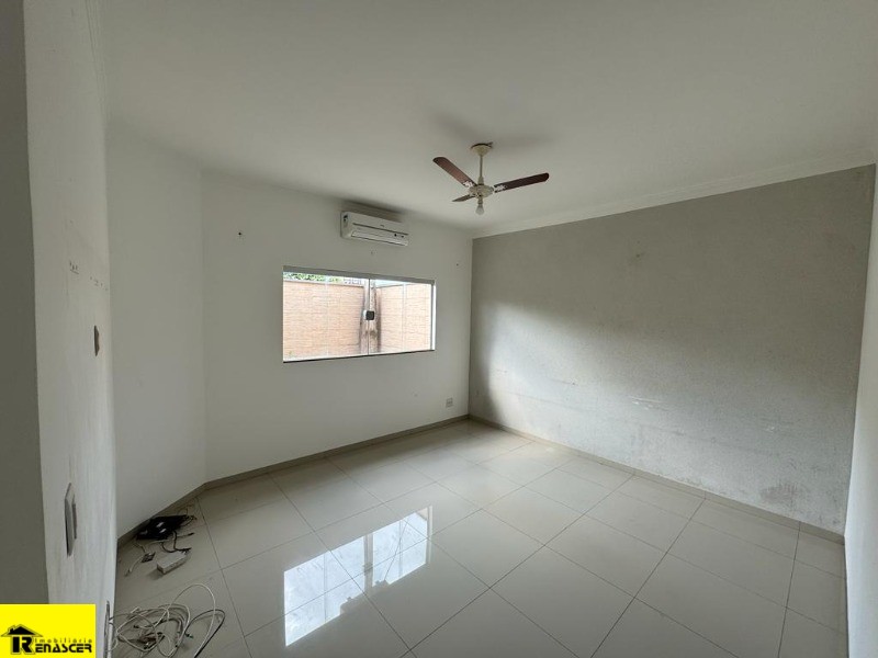 Casa com 3 quartos à venda, 160m² — foto 12 de 17