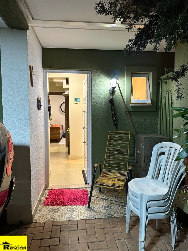 Casa de Condomínio com 3 quartos à venda, 135m² — foto 10 de 17