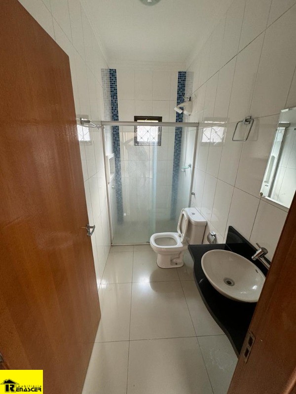 Casa com 3 quartos à venda, 160m² — foto 16 de 17