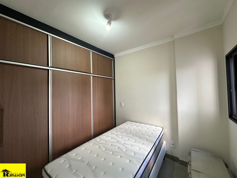 Apartamento com 3 quartos à venda, 77m² — foto 13 de 23